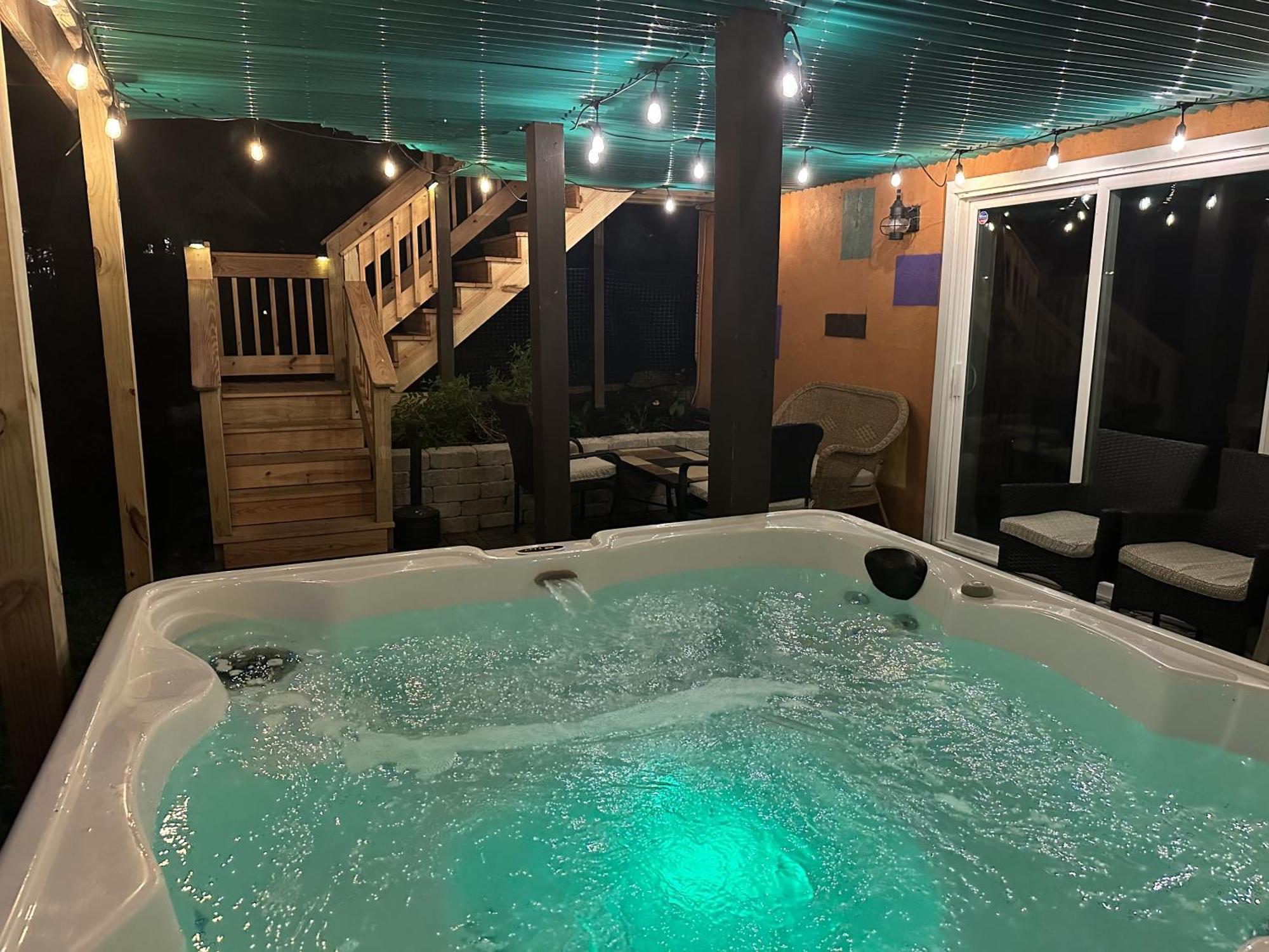 Wow!! Ultimate Pocono Retreat, Hot Tub, Game Room, Deck, Lakes, Skiing, Pools Long Pond Exterior foto