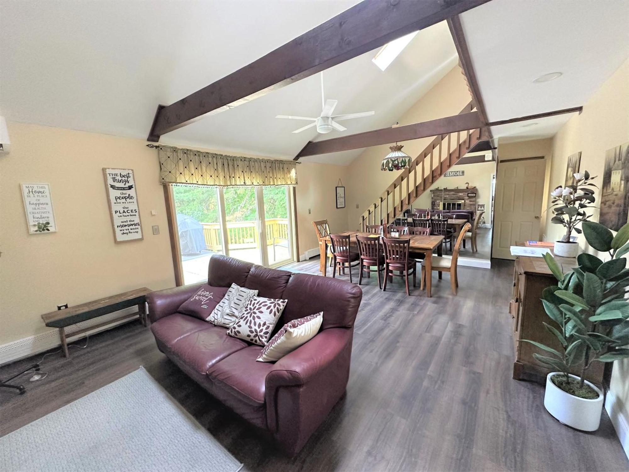 Wow!! Ultimate Pocono Retreat, Hot Tub, Game Room, Deck, Lakes, Skiing, Pools Long Pond Exterior foto